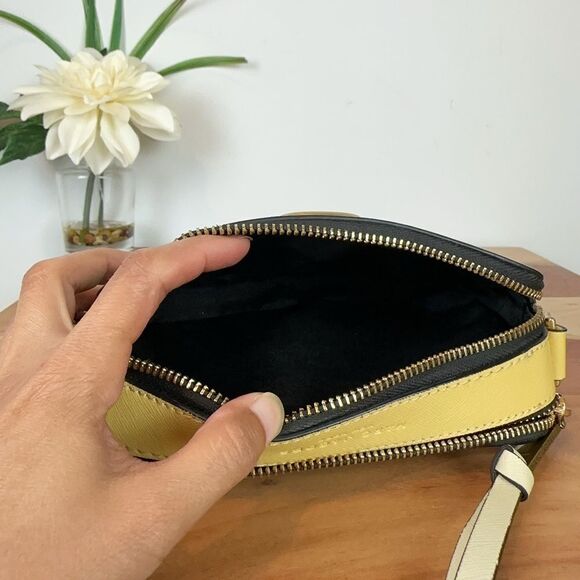 Pre-owned MARC JACOBS Saffiano Rainbow Strap Color Block Snapshot Camera Bag - Picture 10 of 11